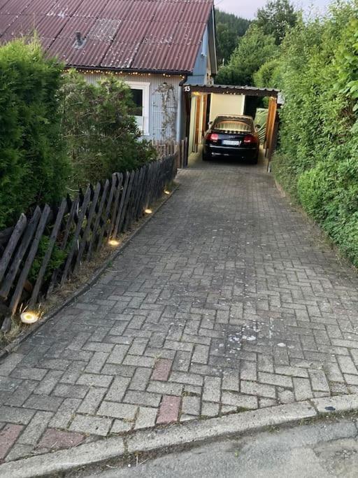 Behagliches Nurdachhaus Im Ferienhausgebiet Langelsheim Ngoại thất bức ảnh