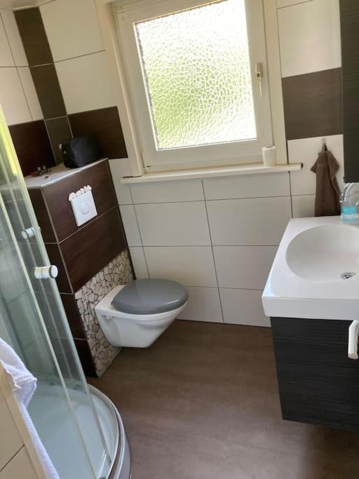 Behagliches Nurdachhaus Im Ferienhausgebiet Langelsheim Ngoại thất bức ảnh